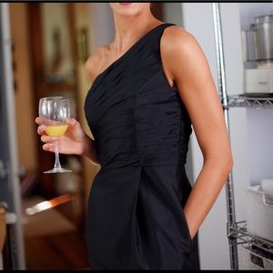 Monique Lhuillier dress